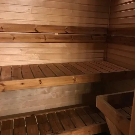 Onnenaika-mainiot Majat Apartment Saariselkä